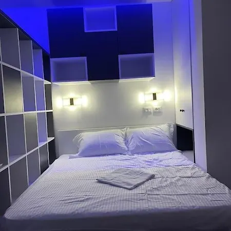 Prior Centeroftirana Apartment Tirana