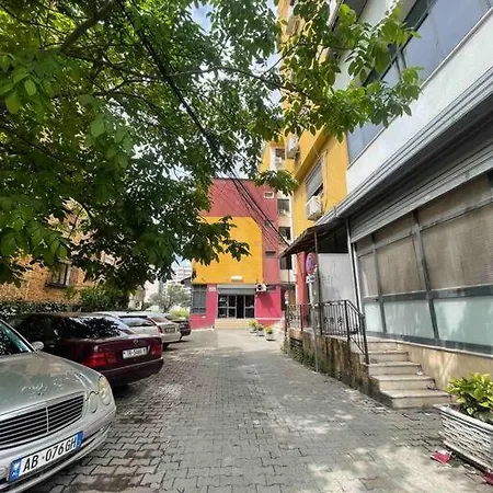 Apartment Prior Centeroftirana *